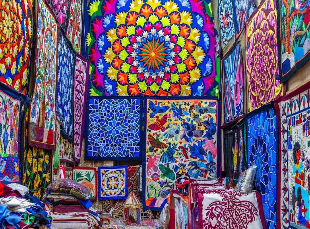 Interpreting Motifs in African and Middle Eastern Imagery